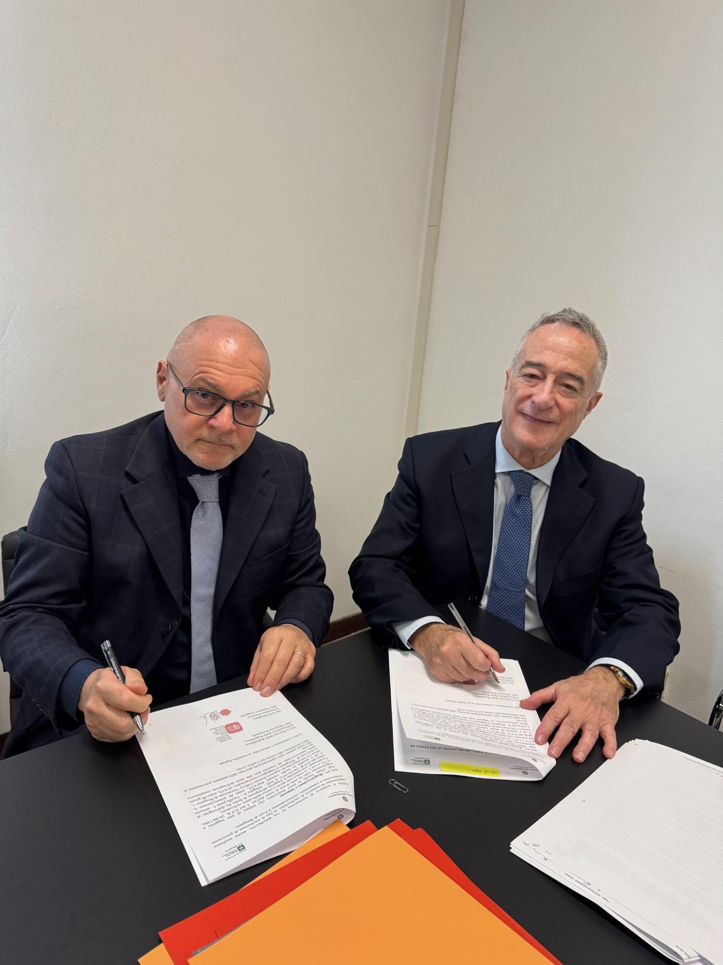da sx: DG di ATS Bergamo Giupponi e Procuratore Capo di Bergamo Romanelli